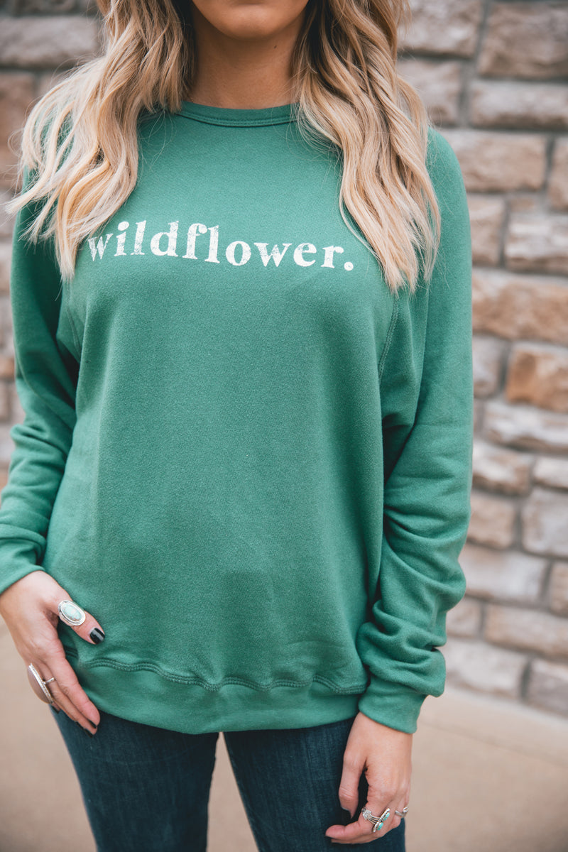 Wildflower Graphic Sweatshirt - Barefoot Dreamer