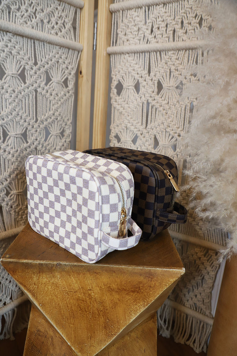 The Luxe Checkered Make-Up Bag - Brown