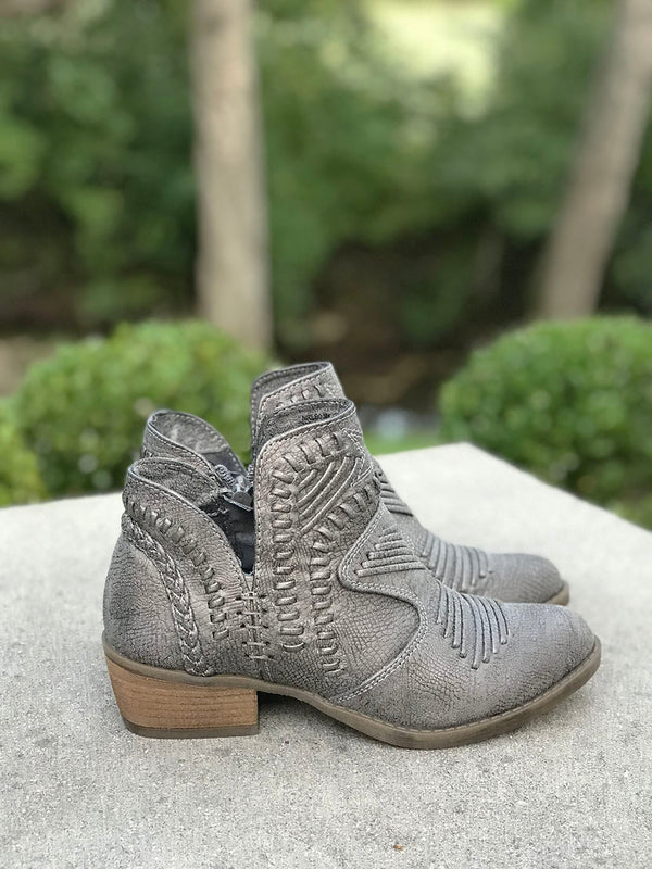 Bailey Ankle Booties with Detailed Stitching - Barefoot Dreamer
