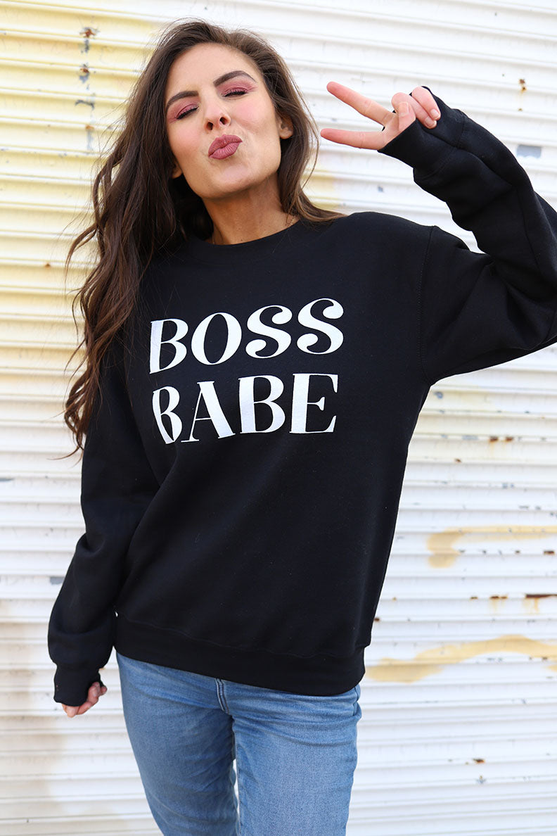 Boss Babe Graphic Pullover- Curvy - Barefoot Dreamer