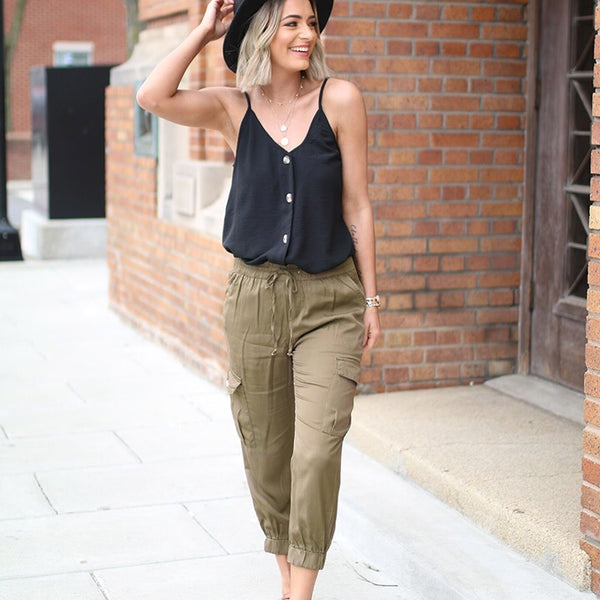 How to Style Denim Cargo Joggers - Wishes & Reality
