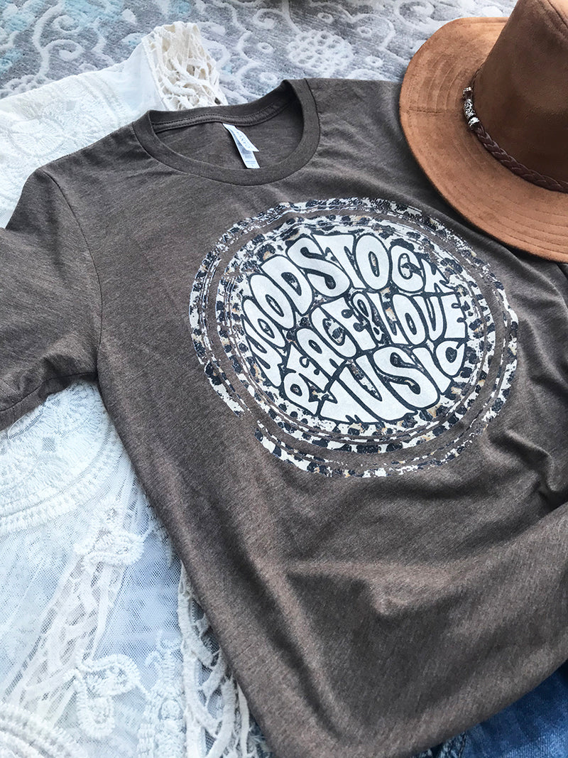 Woodstock Festival Graphic Tee - Barefoot Dreamer