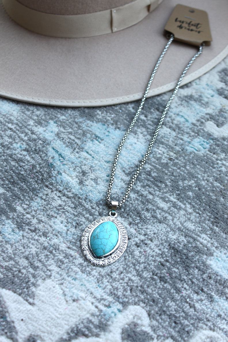 Ophelia Oval Turquoise Pendant Necklace - Barefoot Dreamer