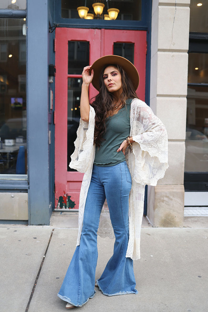 TODAYFUL - bonny＊リネンガウン＊ベージュ Boho Babe Bell Sleeve Lace Kimono Duster - Cream – Wild Dreamer